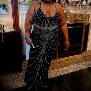 Banjul Women’s PlusSize Sequin